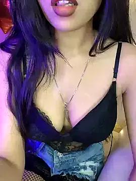 StripChat KARISHMA-STRIP is Private KARISHMA-STRIP — Strip dance for 10 min