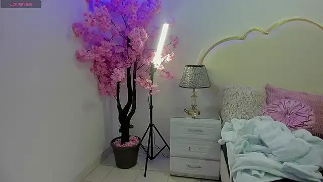 Freechat KendalStallyon on StripChat