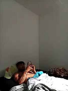 Freechat Kingbigcock23cm on StripChat