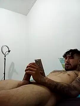Freechat Kingbigcock23cm on StripChat