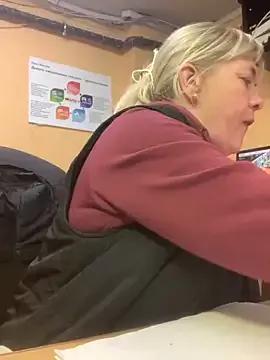 Freechat Lia_Laguna77 on StripChat