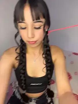 StripChat Linda_rouse is Private Linda_rouse — Show Tits with salive