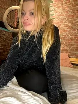 Freechat Lisavontease on StripChat