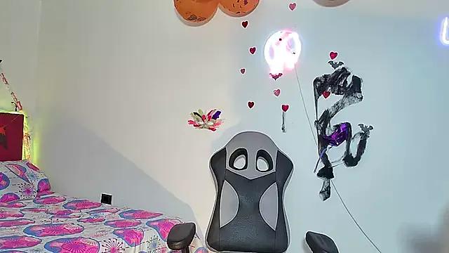 Freechat Lizz_Milf on StripChat