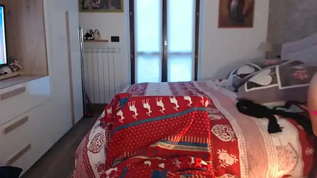 Freechat lulu_italy on StripChat