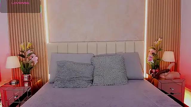 MaddyGray_ on StripChat 