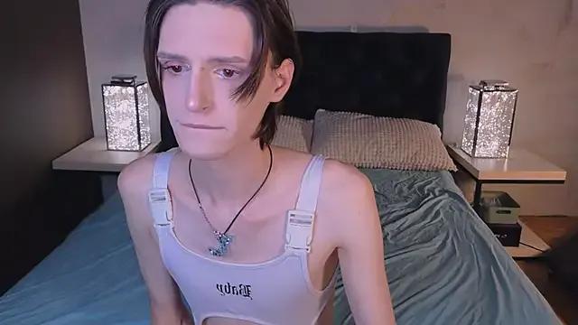 Freechat madi_snow on StripChat