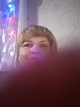 Freechat MarisTi on StripChat