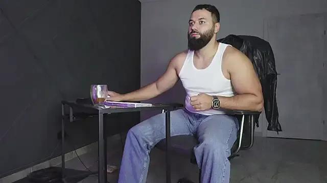 Freechat mattmasterss on StripChat