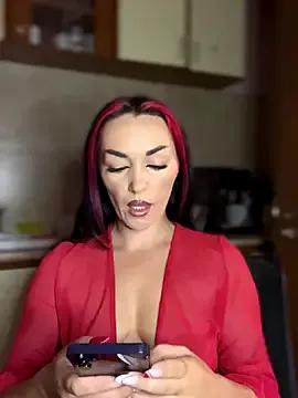 Freechat MeganFoxiy on StripChat