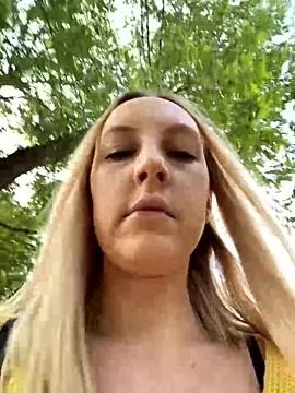 Freechat MerlinDave on StripChat