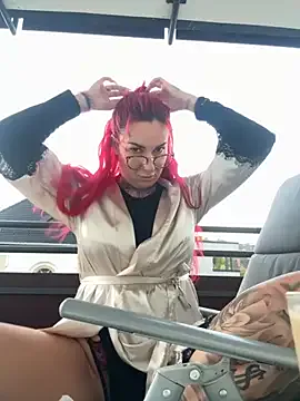 Freechat Mia-Fuchs on StripChat