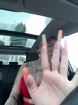 Freechat Mia-Fuchs on StripChat