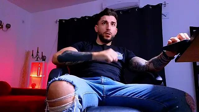 Freechat MightyAaron66 on StripChat