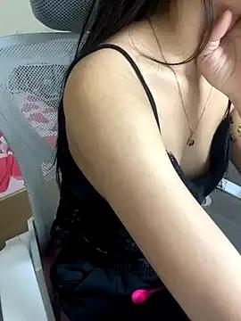 Freechat Mina048 on StripChat