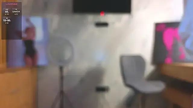 Freechat miss_bubbles_ on StripChat