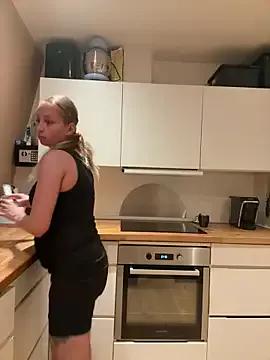 Freechat Mrs_Mr_007 on StripChat