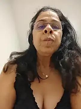 Freechat NakedMILFx on StripChat