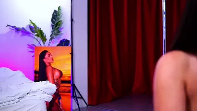 NatyDesiree on StripChat