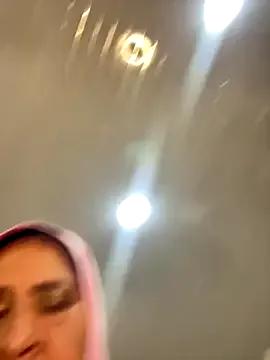 Freechat Naughty_mommy on StripChat