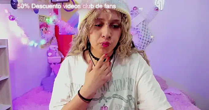 Freechat NekoWaifu on StripChat