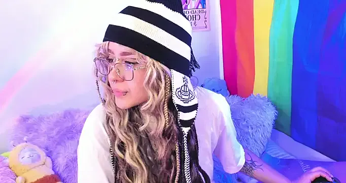 Freechat NekoWaifu on StripChat