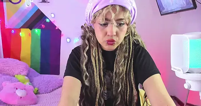 Freechat NekoWaifu on StripChat