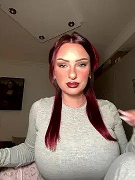 Freechat OliviaaFischer on StripChat