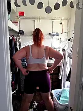 Freechat onlyhotbbw75 on StripChat