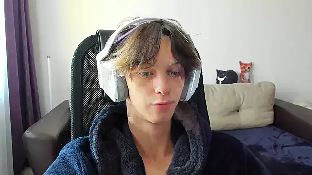 Freechat Ostin_meow on StripChat