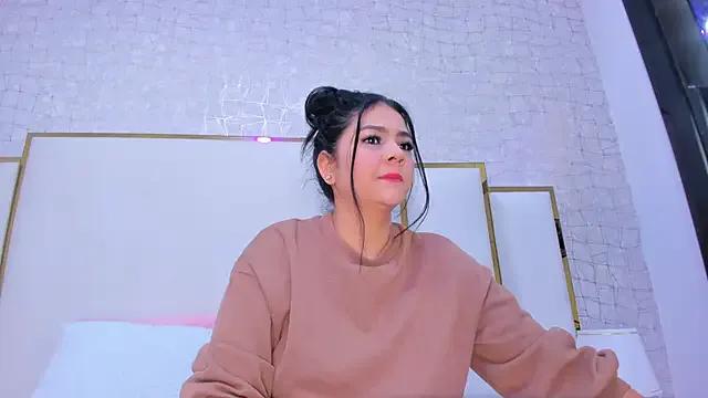 Freechat paola_rodriguez on StripChat