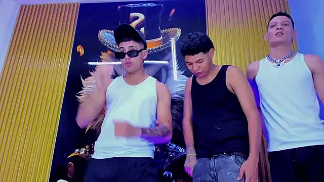 Freechat Play_boys_Hot2 on StripChat