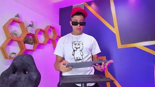 Freechat Play_boys_Hot2 on StripChat