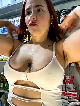 Freechat Queen_lorena on StripChat