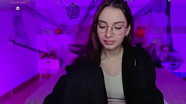 Freechat Real_cutie1 on StripChat