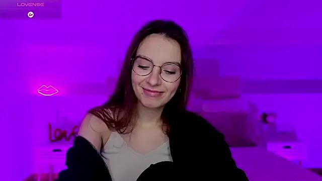 Freechat Real_cutie1 on StripChat