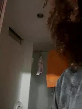 Private riri_brunnete on StripChat