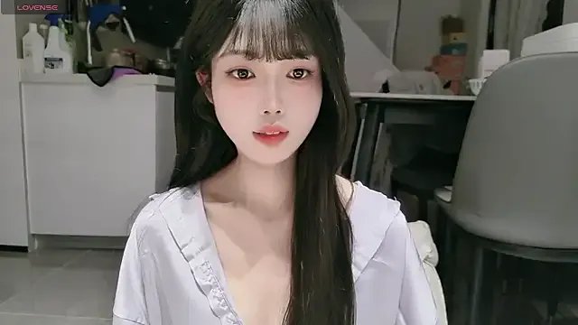 sansan-666 — Freechat on StripChat