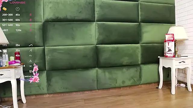 StripChat SelenSummer is Freechat SelenSummer — Make me creamy and wetty