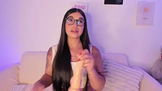 Freechat sensualhaven_ on StripChat