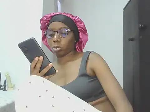 Freechat Sexxybella27 on StripChat