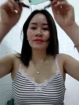 Private Singlemom69x on StripChat