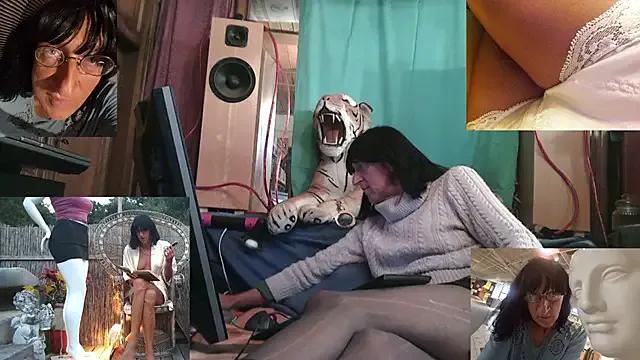 Freechat SissiDomination on StripChat