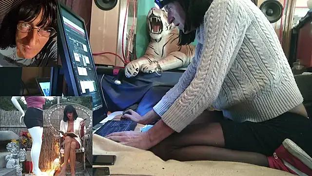 Freechat SissiDomination on StripChat