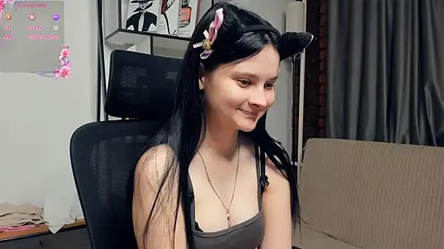 Freechat SkyDoll on StripChat