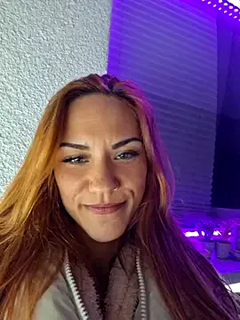 Private SlimBellaa on StripChat