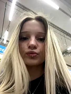 Freechat softlyblessed on StripChat