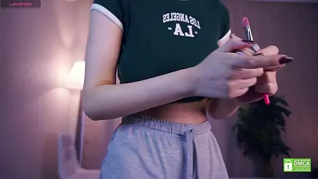 Freechat SofyBruno on StripChat