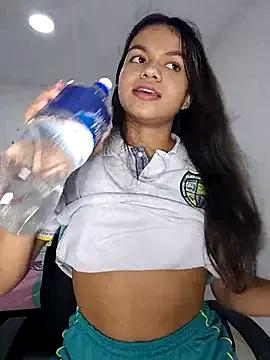 Freechat sophia_ramirez12 on StripChat