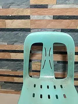 Freechat squirtshantal on StripChat